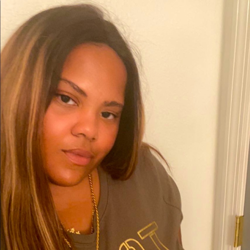 Meet your Posher, Shantel